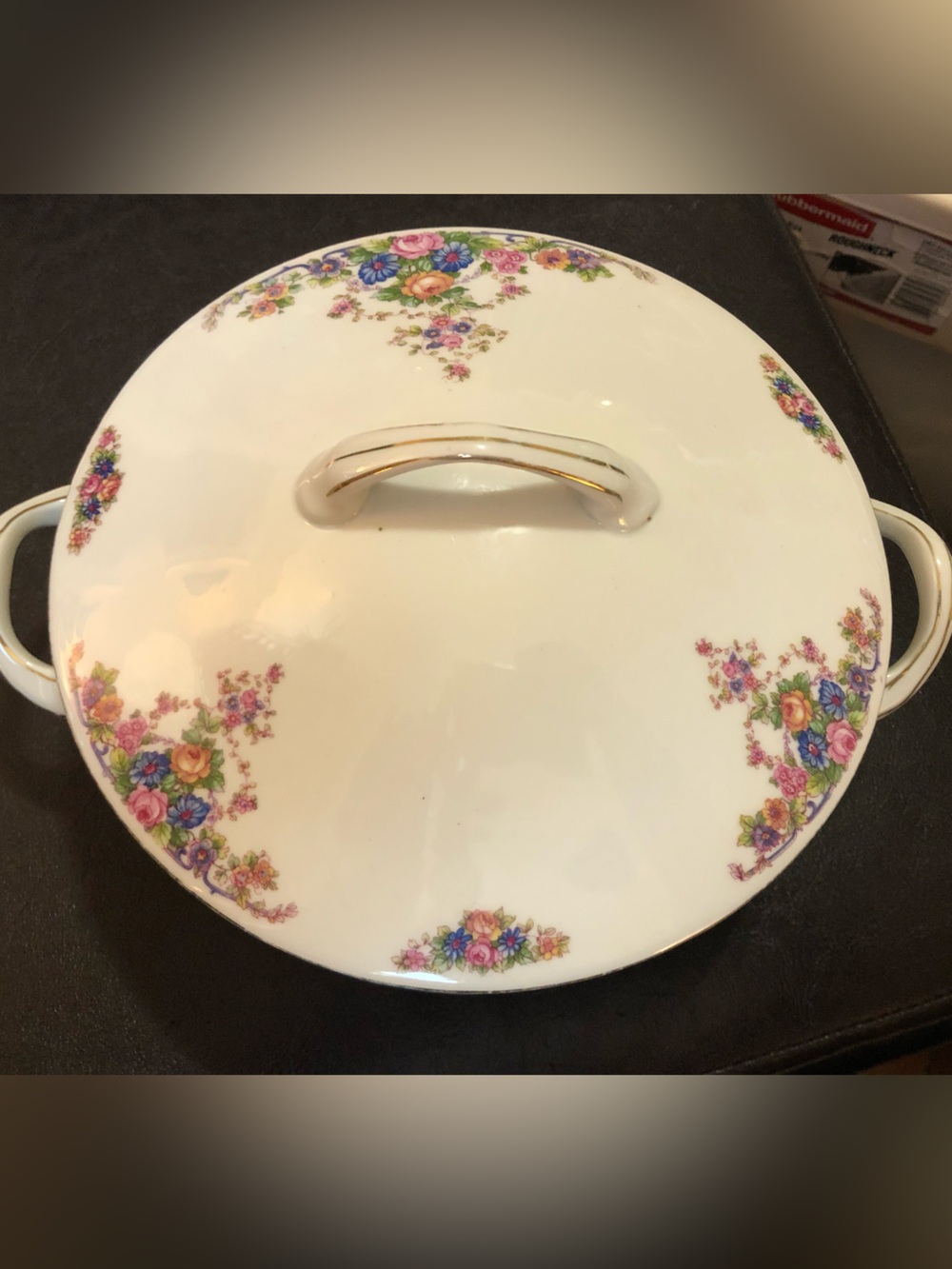 ANTIQUE VICTORIA CZECHO-SLOVAKIA PORCELAIN COVERED TUREEN – FLORAL & GOLD